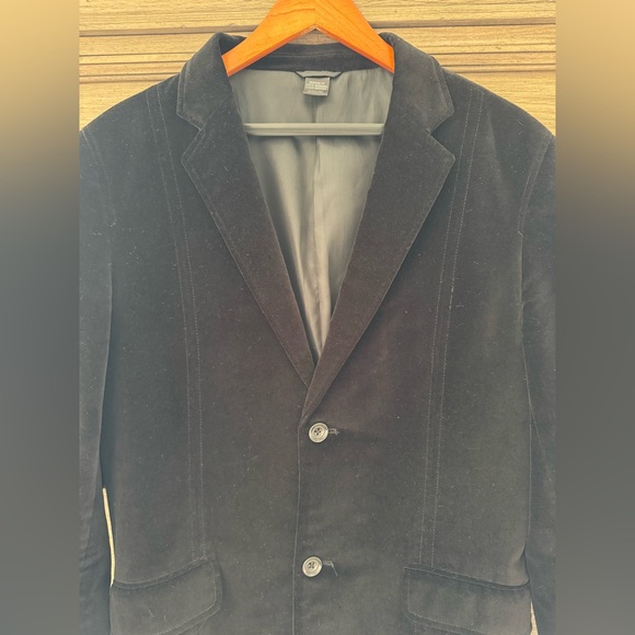 Black Velvet Blazer EUC Claiborne Velour 40S Suit Coat Tuxedo Jacket - Picture 6 of 16